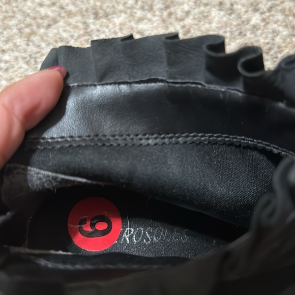 NWOB Aerosoles Black Suede Ankle Boots With Ruffle Detail - Picture 7 of 7